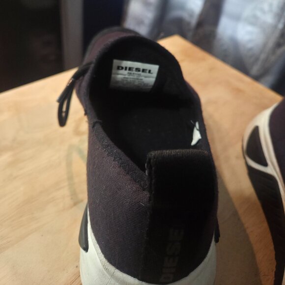 Diesel Men's Black and White sneakers size US 8.5 EUR 42 JPN 26.5 - Picture 9 of 10